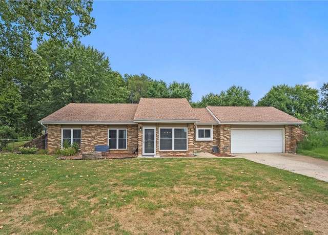 Property at 607 Arena Dr, Peculiar, MO 64078, 3 beds, 2 baths