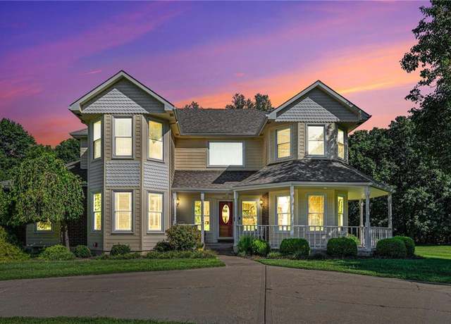 Property at 14510 NW 73rd St, Kansas City, MO 64152, 4 beds, 4 baths