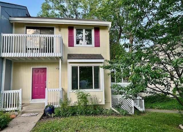 Property at 189 Oak Hill Cluster St, Independence, MO 64057, 3 beds, 1.5 baths