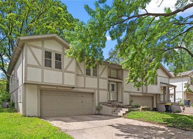 Property at 6900 N Fisk Ave, Kansas City, MO 64151, 3 beds, 3 baths