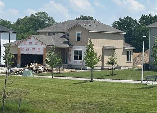 Property at 18841 W 169th Ter, Olathe, KS 66062, 5 beds, 4 baths