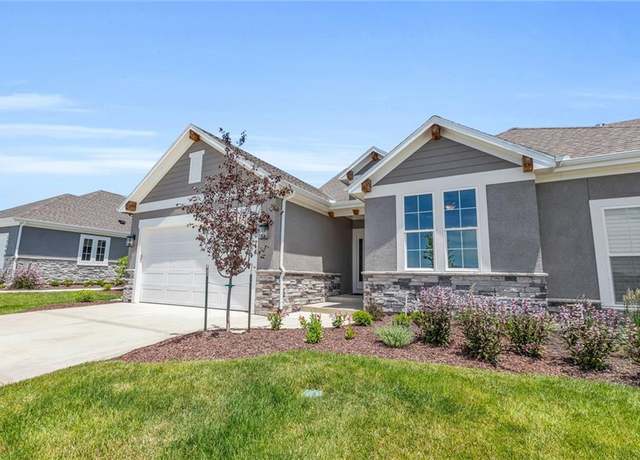Property at 17144 W 168th Pl, Olathe, KS 66062, 3 beds, 3 baths