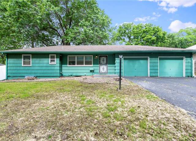 Property at 6410 Harvard Ave, Raytown, MO 64133, 2 beds, 2 baths