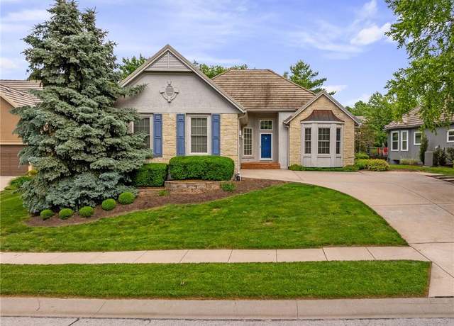 Property at 14393 S Cody St, Olathe, KS 66062, 2 beds, 2 baths