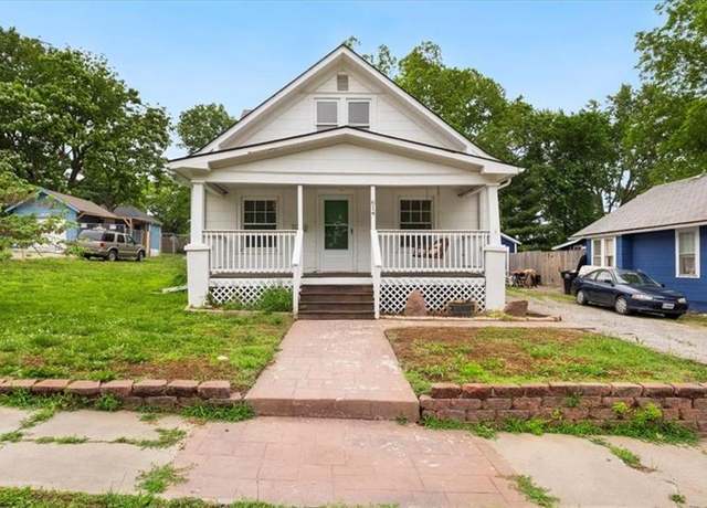 Property at 614 E Kansas Ave, Independence, MO 64050, 3 beds, 2 baths