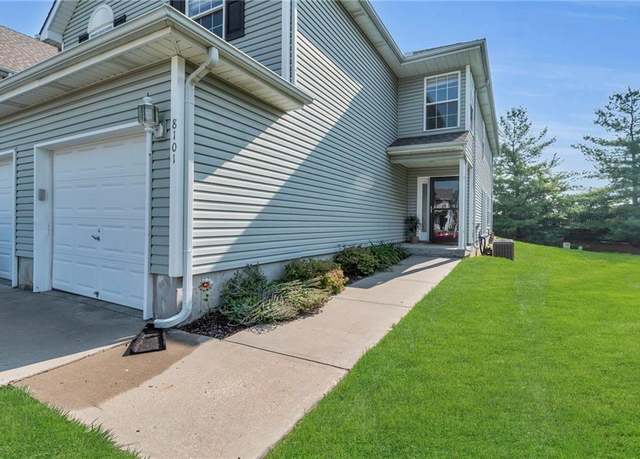 Property at 8101 N Lawn Ave, Kansas City, MO 64119, 3 beds, 2.5 baths