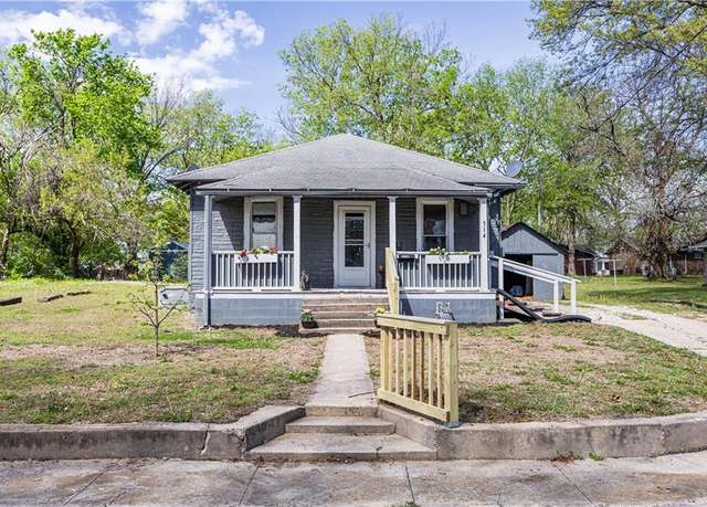 Property at 514 S 4th N/A, Neodesha, KS 66757, 2 beds, 1 bath