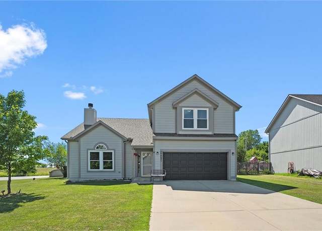 Property at 22091 Elm St, Spring Hill, KS 66083, 4 beds, 2.5 baths