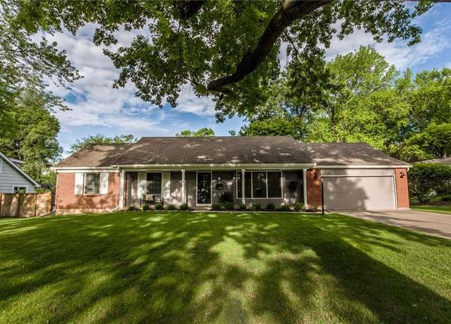 Property at 9708 Aberdeen St, Overland Park, KS 66206, 3 beds, 2 baths