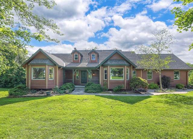 Property at 23400 Cottage Ln, Harrisonville, MO 64701, 6 beds, 4 baths