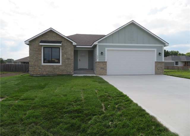 Property at 106 Hickory St, Perry, KS 66073, 5 beds, 3 baths