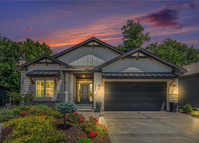 Property at 1924 Cemco Dr, Liberty, MO 64068, 3 beds, 3 baths