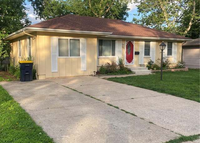 Property at 11623 Sycamore Dr, Kansas City, MO 64134, 3 beds, 1.5 baths