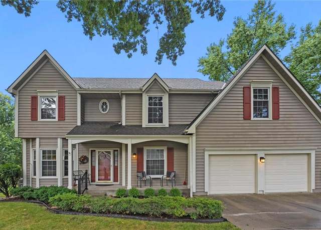 Property at 816 NE Mary Ct, Blue Springs, MO 64014, 4 beds, 3.5 baths