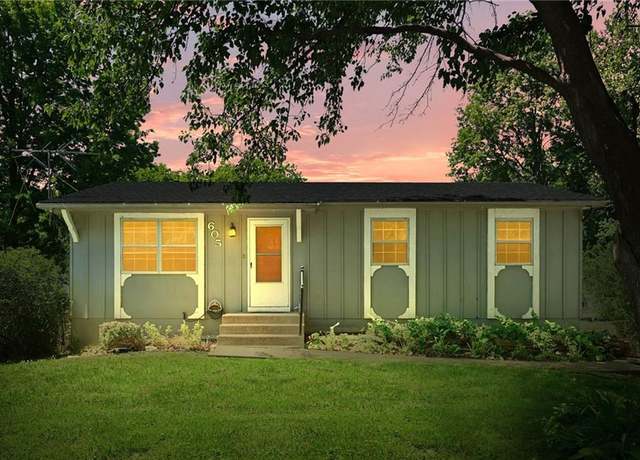 Property at 605 Sunnybrook Dr, Blue Springs, MO 64014, 3 beds, 1 bath