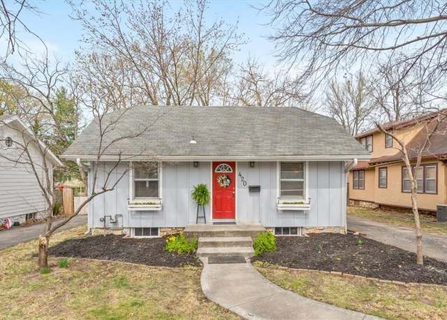 Property at 420 E 70th Ter, Kansas City, MO 64131, 2 beds, 1 bath