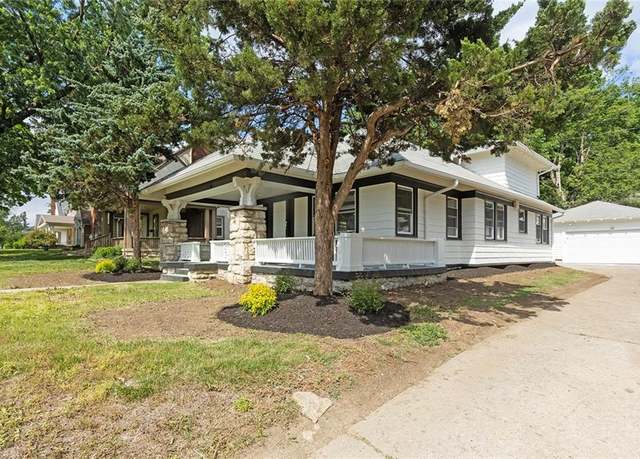 Property at 5339 Rockhill Rd, Kansas City, MO 64110, 3 beds, 2 baths