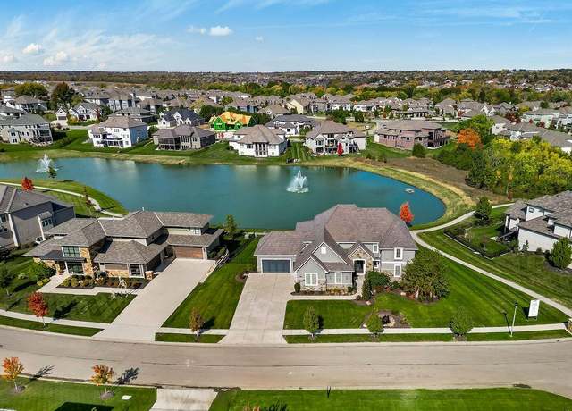 Property at 10602 W 173rd Ter, Overland Park, KS 66221, 6 beds, 6.5 baths