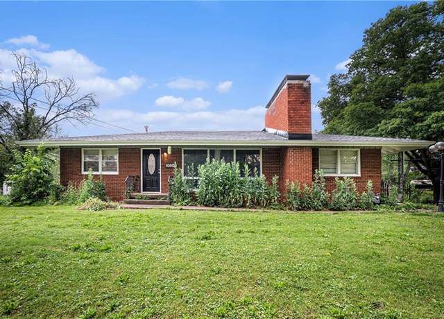 Property at 10800 E Westport Rd, Independence, MO 64052, 5 beds, 3 baths