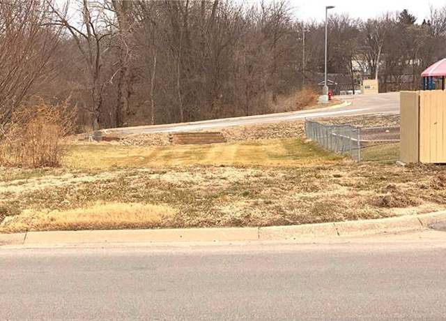 Property at 3103 Cook Rd, St Joseph, MO 64506