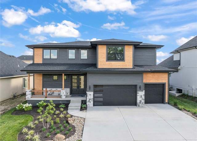 Property at 12403 W 183rd Ter, Overland Park, KS 66013, 5 beds, 3.5 baths