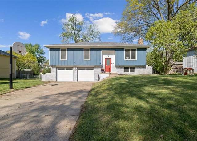 Property at 7110 Cody St, Shawnee, KS 66203, 4 beds, 3 baths