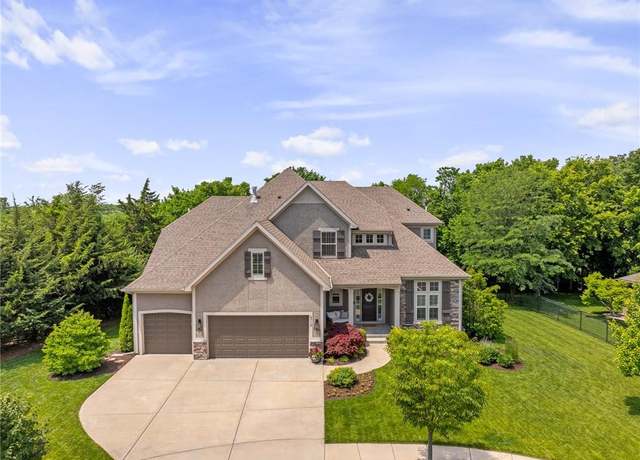 Property at 9716 Inspiration St, Lenexa, KS 66227, 6 beds, 5.5 baths