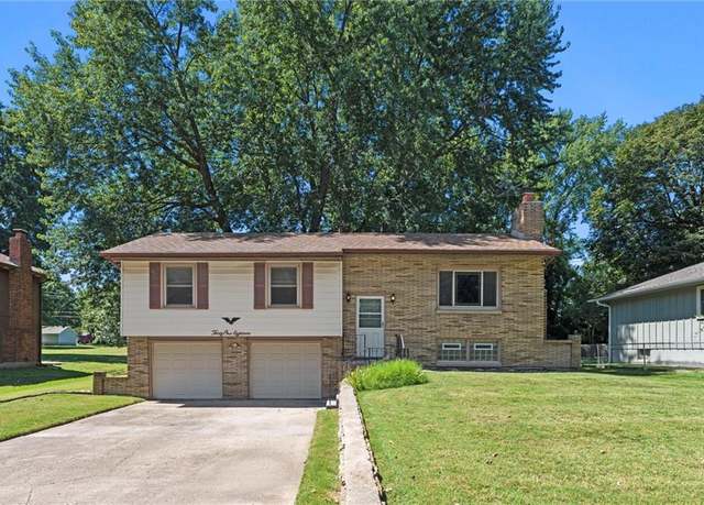 Property at 3118 S 56th Ter, Kansas City, KS 66106, 3 beds, 2 baths