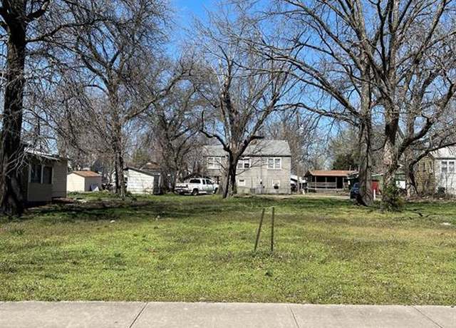 Property at 2319 Crawford N/A, Parsons, KS 67357