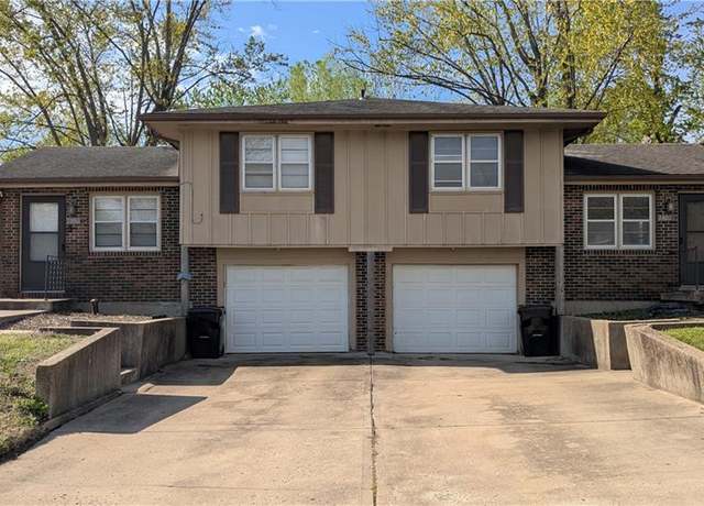 Property at 1300 Baltimore St, Pleasant Hill, MO 64080, 4 beds, 2 baths