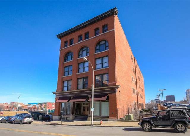 Property at 609 Central St #1501, Kansas City, MO 64105, 1 bed, 1 bath