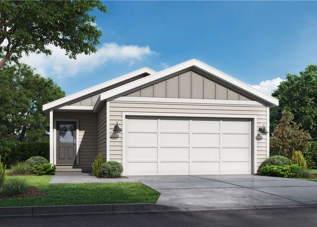 Property at 702 Glenn Cir, Raymore, MO 64083, 2 beds, 2 baths