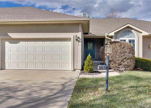 Property at 3007 B Hirter Dr, St Joseph, MO 64506, 2 beds, 2 baths