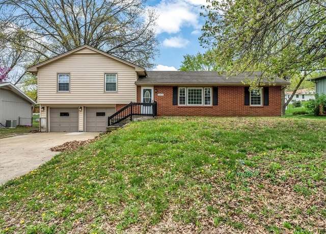 Property at 1310 Baltimore St, Pleasant Hill, MO 64080, 4 beds, 2.5 baths