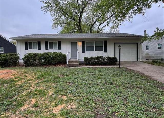 Property at 2605 Meadow Trl, St Joseph, MO 64503, 3 beds, 1 bath