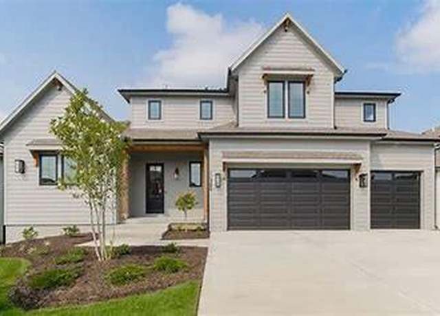 Property at 23826 Clear Creek Pkwy, Shawnee, KS 66226, 4 beds, 4 baths