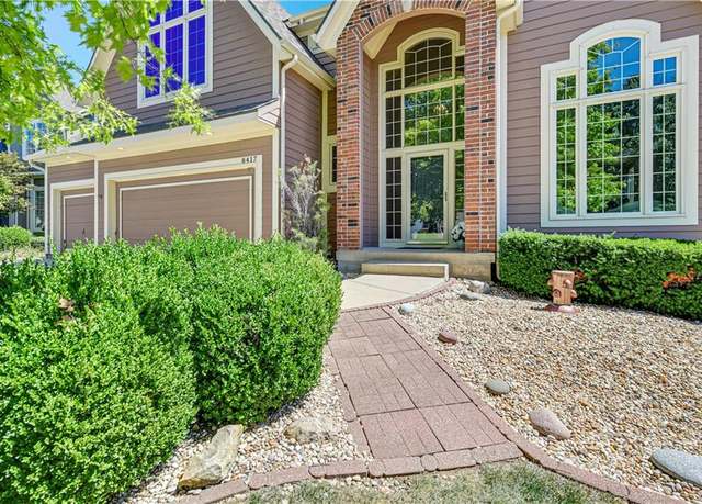 Property at 8417 Harbinger St, Lenexa, KS 66219, 4 beds, 4 baths