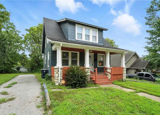 Property at 2711 Kensington Ave, Kansas City, MO 64128, 2 beds, 2 baths