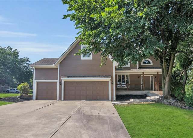 Property at 12726 S Rene St, Olathe, KS 66062, 4 beds, 2.5 baths