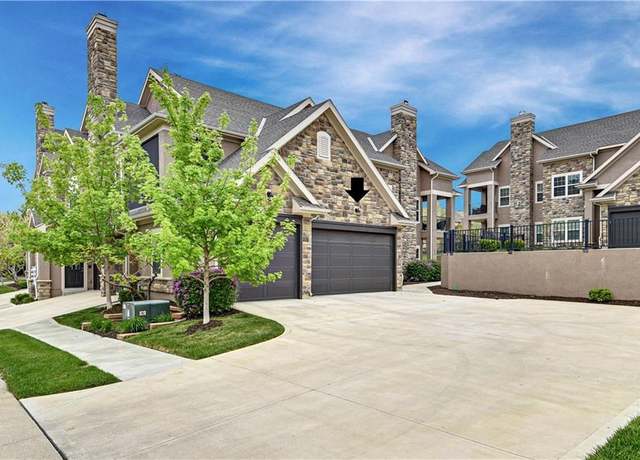 Property at 16001 Granada St #210, Overland Park, KS 66085, 2 beds, 2 baths