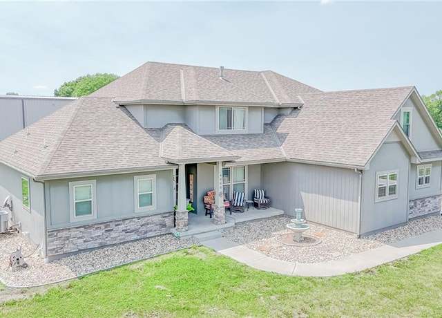 Property at 4000 S Buckner Tarsney Rd, Grain Valley, MO 64029, 4 beds, 3.5 baths