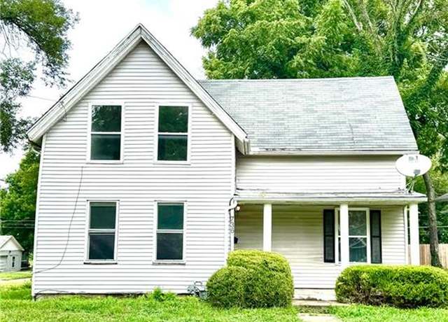 Property at 736 Brown Ave, Osawatomie, KS 66064, 3 beds, 2 baths