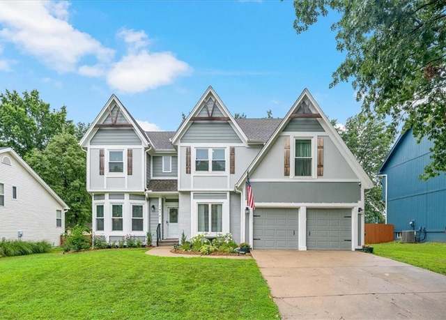 Property at 14761 W 142nd St, Olathe, KS 66062, 5 beds, 2.5 baths
