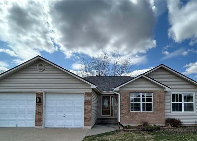 Property at 802 SW Shorthorn Dr, Grain Valley, MO 64029, 4 beds, 3.5 baths