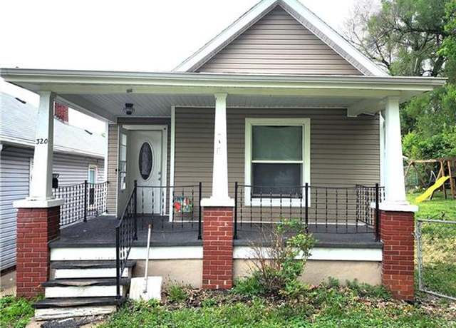 Property at 320 E Highland Ave, St Joseph, MO 64505, 3 beds, 1 bath