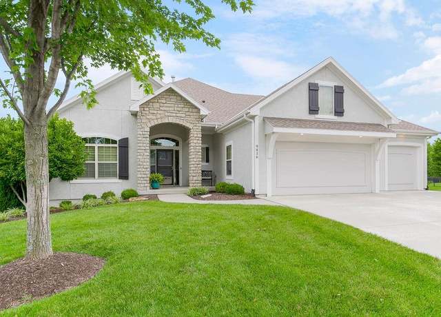 Property at 9416 W 157th Pl, Overland Park, KS 66221, 4 beds, 3.5 baths