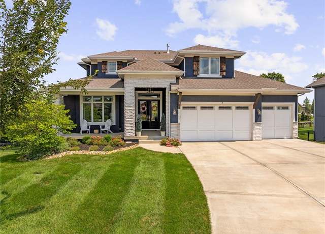 Property at 18309 Monrovia St, Overland Park, KS 66013, 6 beds, 7 baths