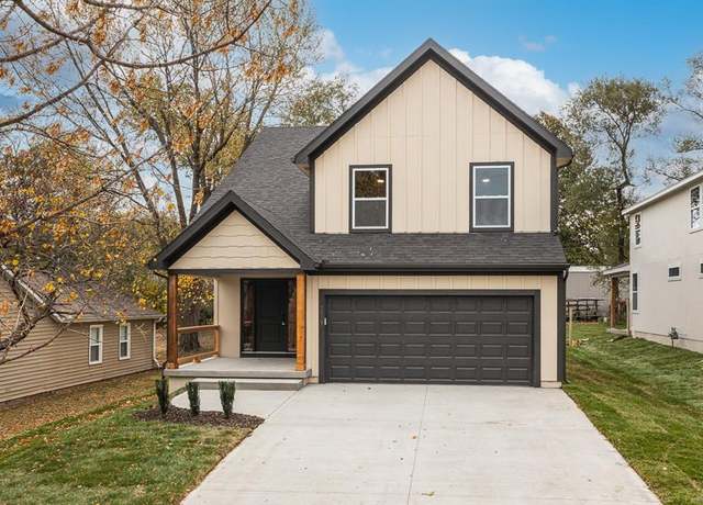 Property at 11211 Rowland Ave, Kansas City, KS 66109, 3 beds, 2.5 baths