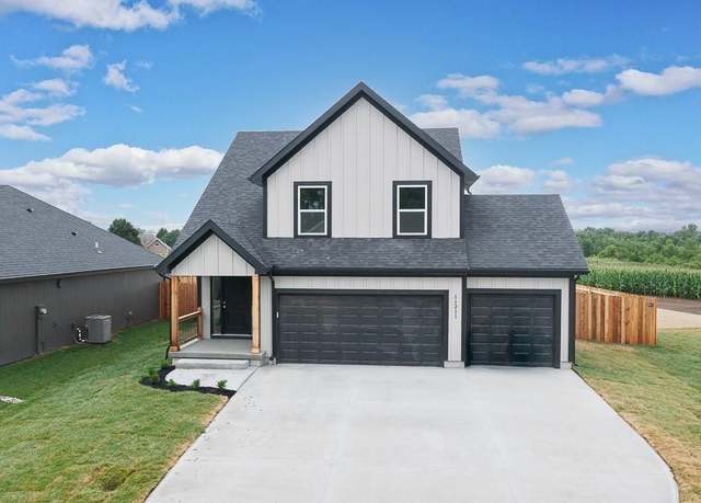 Property at 11211 Rowland Ave, Kansas City, KS 66109, 3 beds, 2.5 baths