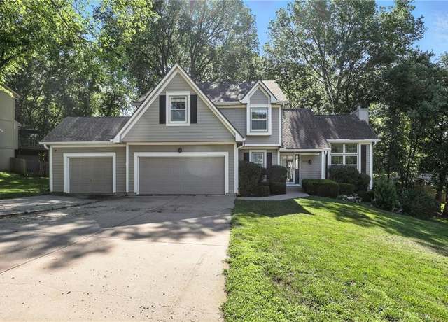 Property at 3109 N 110th St, Kansas City, KS 66109, 4 beds, 2.5 baths
